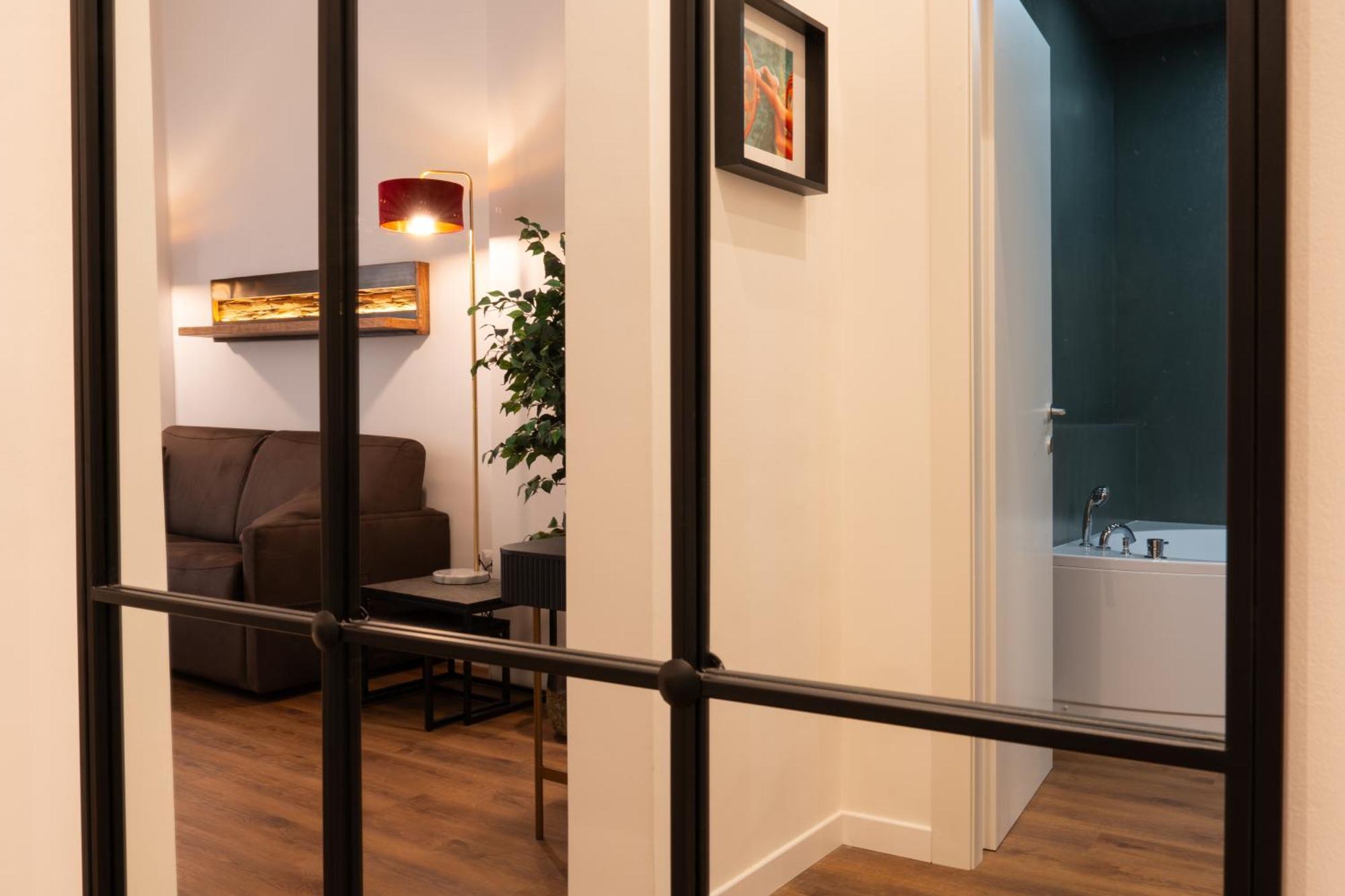 Cavalieri Suites Roma Exterior photo